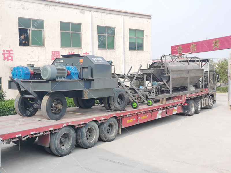 1200x800型移動(dòng)式對輥破碎機(jī) 大型破碎機(jī)發(fā)貨圖片