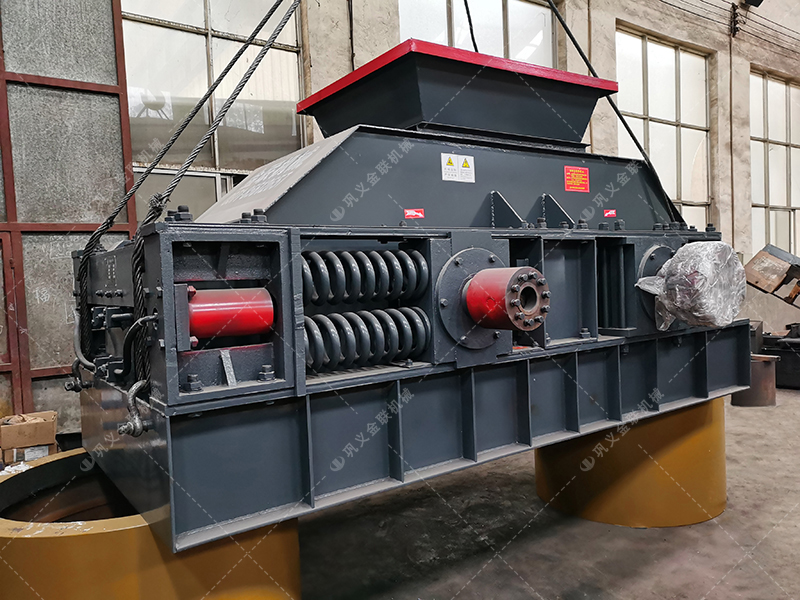 1200x800型制砂設備 大型對輥制砂機發(fā)貨圖片 1200x800型制砂設備 大型對輥制砂機發(fā)貨圖片