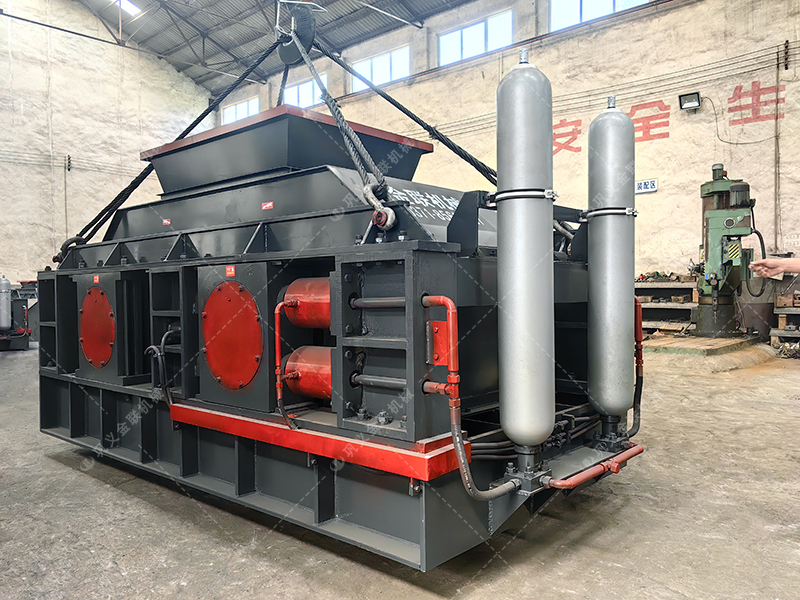 大型2PG1508液壓對輥破碎制砂機(jī)發(fā)往陜西 大型2PG1508液壓對輥破碎制砂機(jī)發(fā)往陜西