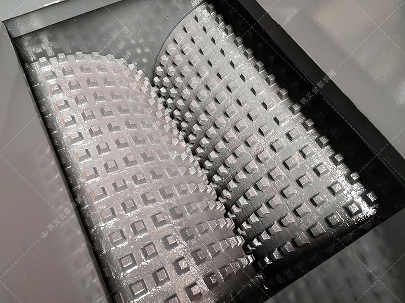 煤炭雙齒輥破碎機(jī)能破碎陶瓷嗎?每小時產(chǎn)量多大？