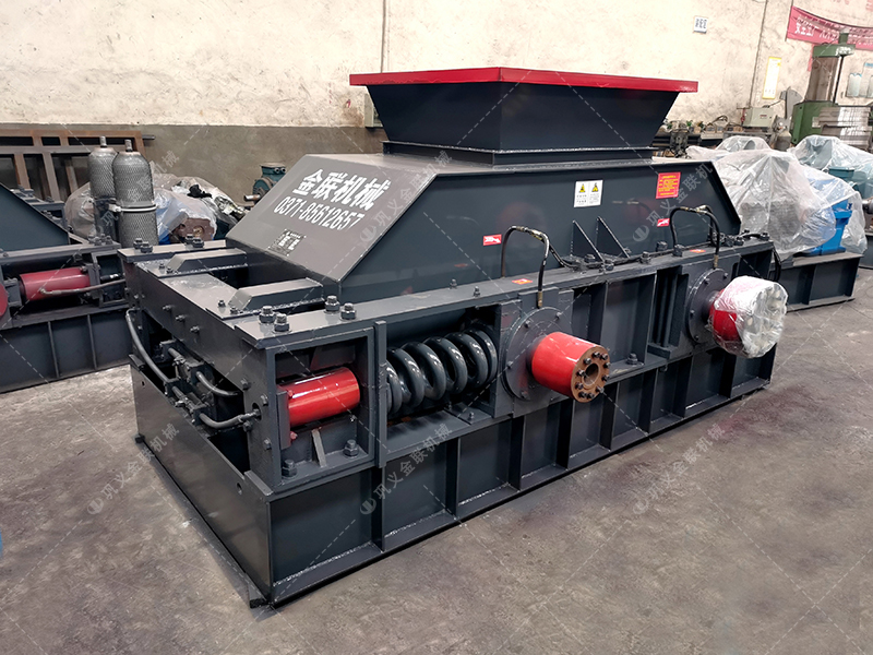 錘式破碎機(jī)和對輥破碎機(jī)區(qū)別在哪？如何進(jìn)行選擇？