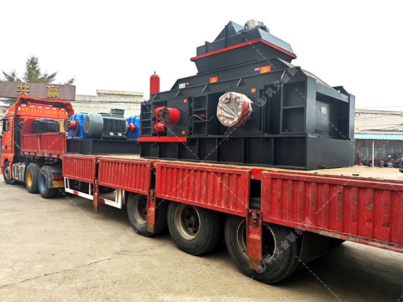 液壓對(duì)輥制砂機(jī)在公路建設(shè)中相比其他設(shè)備有何獨(dú)特優(yōu)勢(shì)？