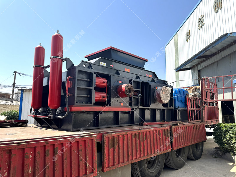 砂石業(yè)“產(chǎn)能成本雙難”？液壓對輥制砂機給出破局新解